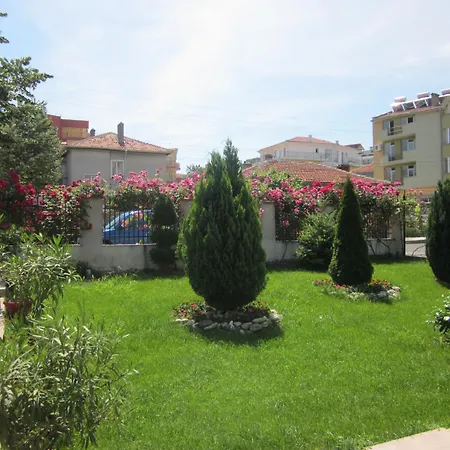 Albatros 2 Family ホテル キテン