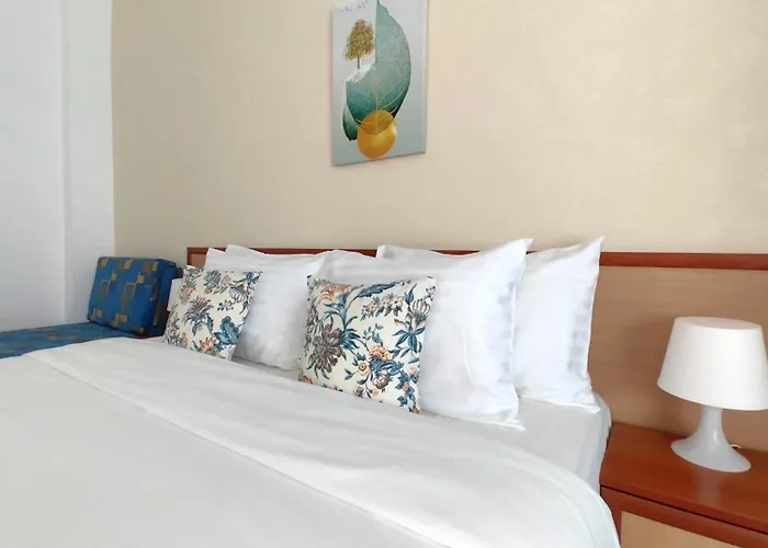 Albatros 2 Family Hotel 2*